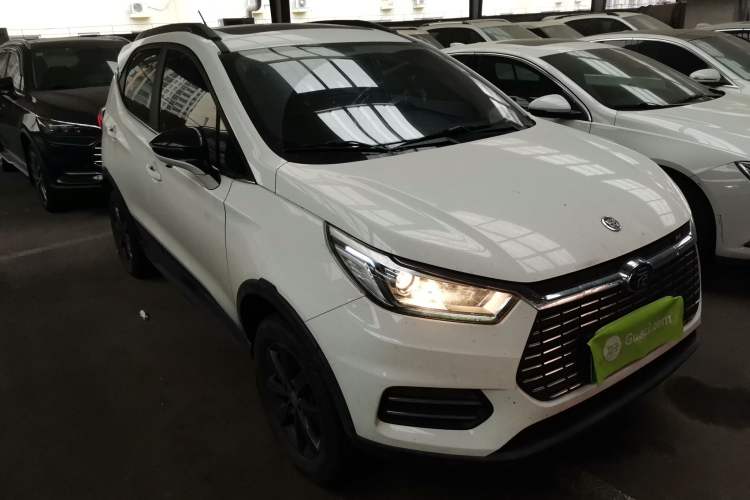 Used BYD Yuan New Energy 2018 EV360 Smart Connect Cool Edition
