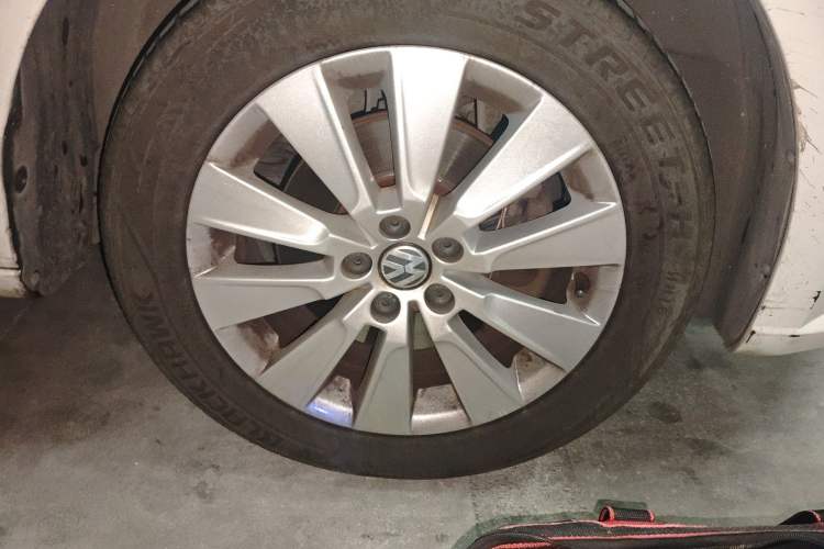 Used Volkswagen Lavida 2013 Revised Version 1.4 TSI DSG Comfort Edition