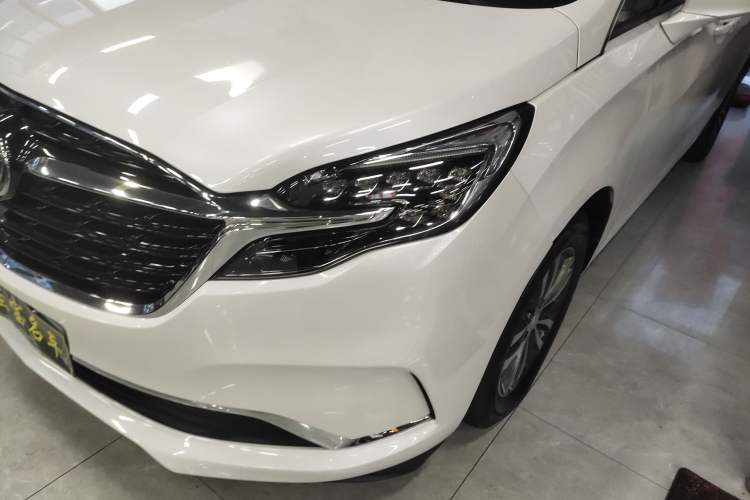 Used Buick GL8 2021 ES Landtrek 653T Comfort Edition
