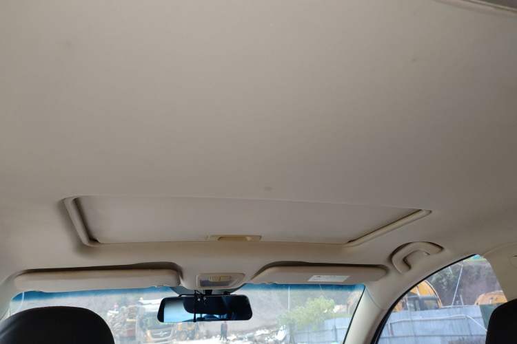 Used Baojun 560 2016 1.8L iAMT Luxury Model