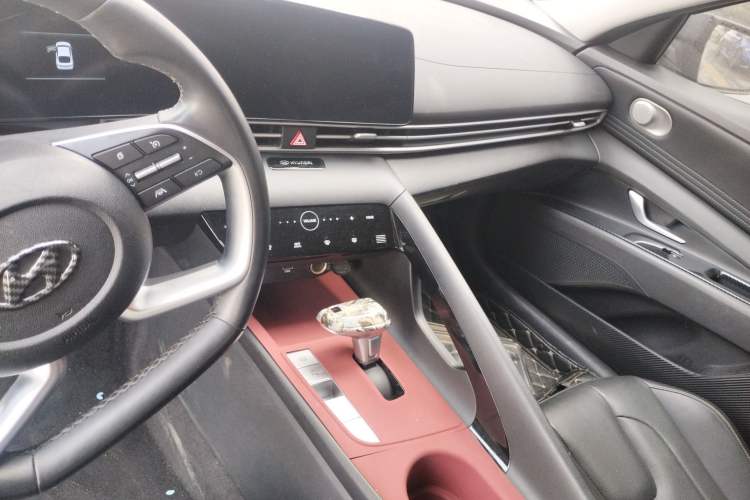 Used Hyundai Elantra 2021 1.5L CVT GLX Elite Edition