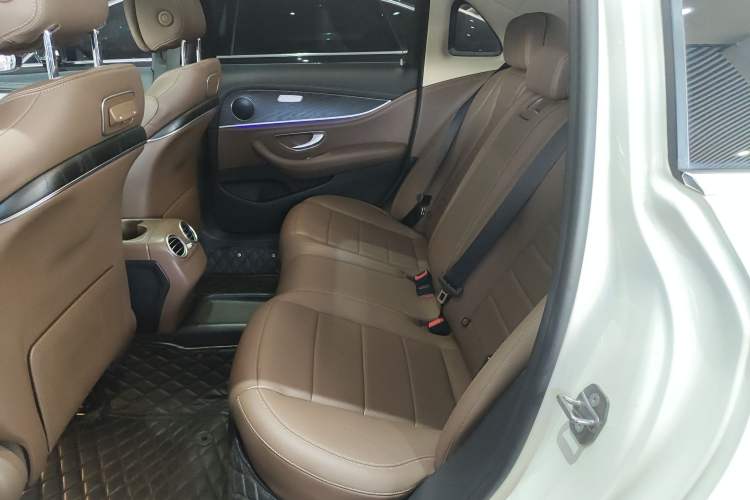 Used Mercedes-Benz E-Class 2020 E 300 L Sporty and Stylish Model
