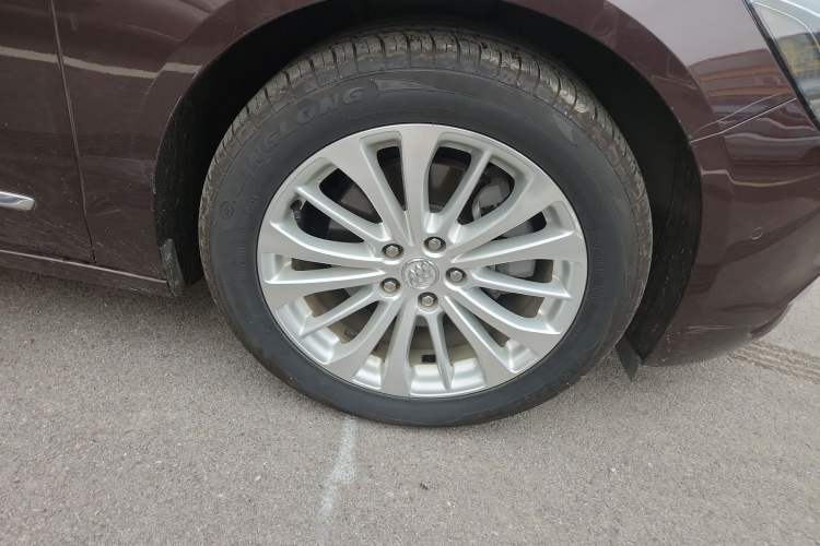 Used Buick LaCrosse 2016 28T Luxury Version
