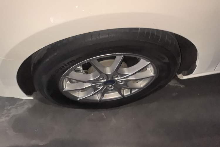 Used Ford Focus 2021 Hatchback EcoBoost 180 Automatic Titanium Edition
