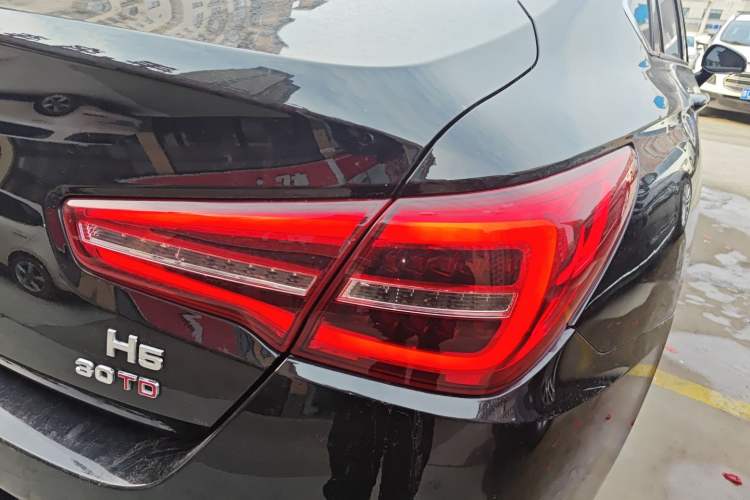 Used Hongqi H5 2022 Classic Model Facelift 1.5T DCT Qiyun Edition