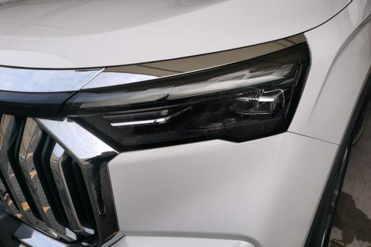 Used Geely Auto Haoyue L 2024 2.0T DCT Flagship Version
