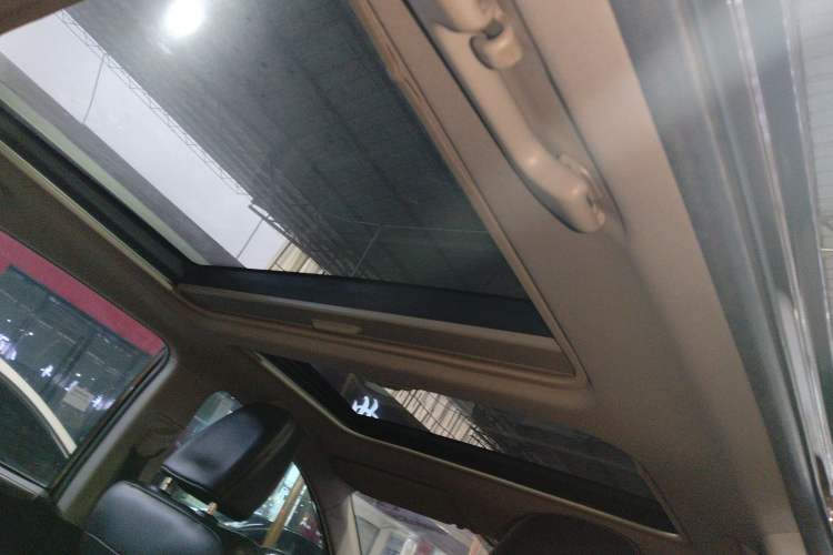 Used Toyota RAV4 2015 2.5L Automatic 4x4 Elite Edition
