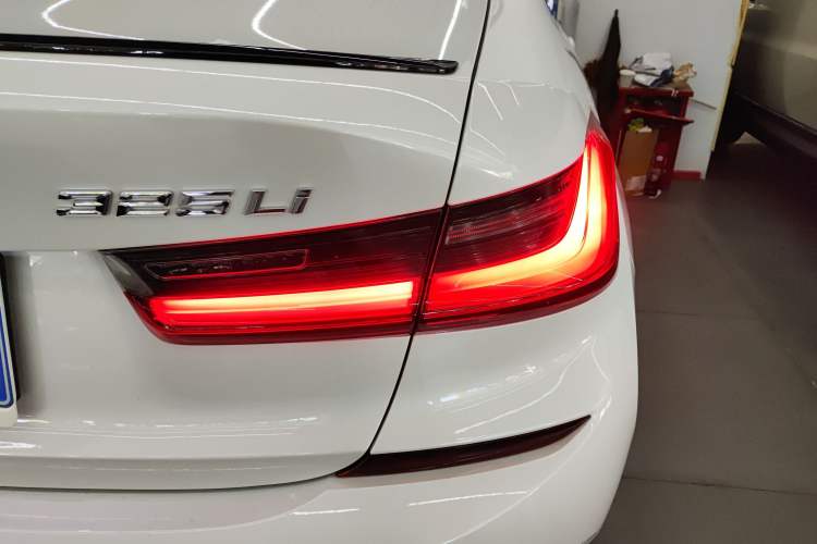 Used BMW 3 Series 2022 Restyled 325Li M Sport Night Edition Package
