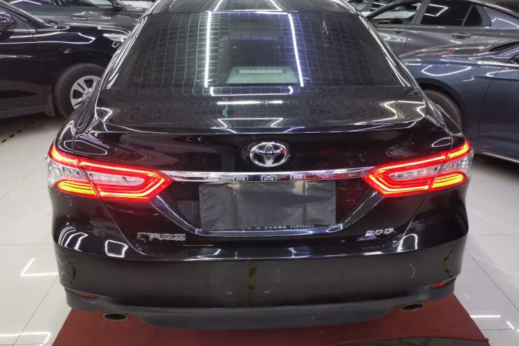 Used Toyota Camry 2019 Revised Version 2.0G Luxury Edition