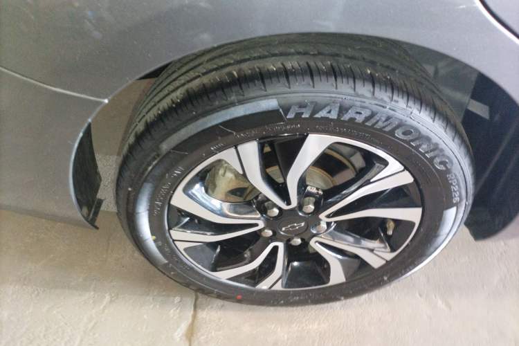 Used Chevrolet Monza 2020 Light Hybrid RS 330T Automatic Comfort Edition