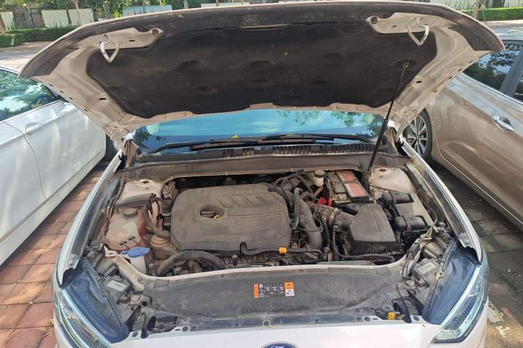 Used Ford Mondeo 2017 EcoBoost 180 Ultimate Model
