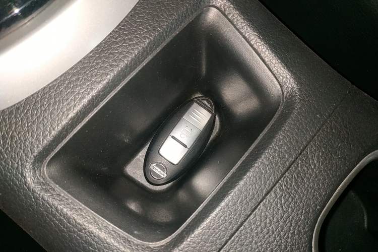 Used Nissan Tiida 2016 1.6L CVT Smart Drive Edition