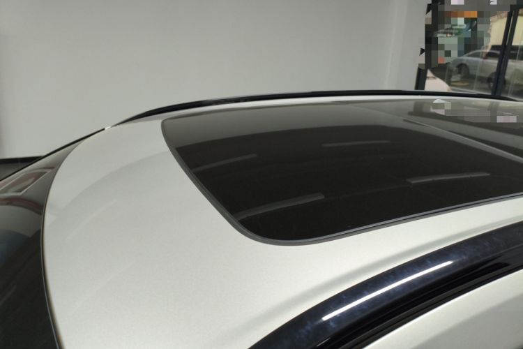 Used Volvo XC60 New Energy 2025 Plug-in Hybrid Long-Range All-Wheel Drive Zhiyuan Sport Edition
