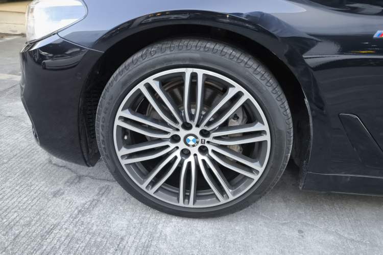 Used BMW 5 Series 2018 Revised Version 530Li Leading Edition Luxury Package
