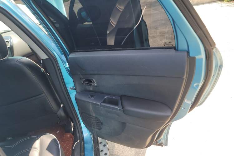 Used Mitsubishi ASX 2016 1.6L Manual Two-Wheel Drive Pioneer Edition
