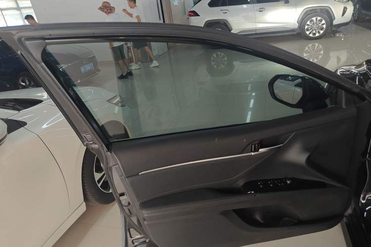 Used Toyota Camry 2019 2.5G Luxury Edition China VI Standard
