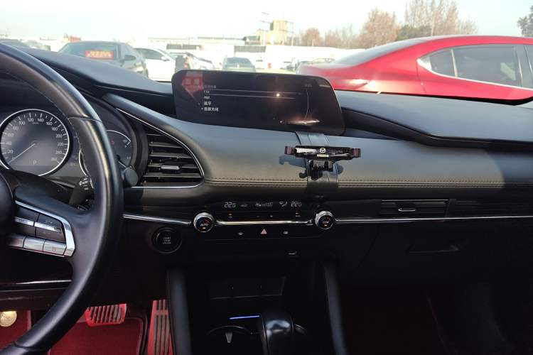 Used Mazda Mazda 3 Axela 2021 2.0L Automatic ZhiXuan Edition
