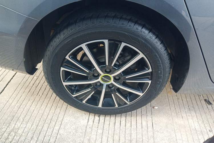 Used Roewe i5 2021 Revised Version 1.5L CVT Diamond Edition