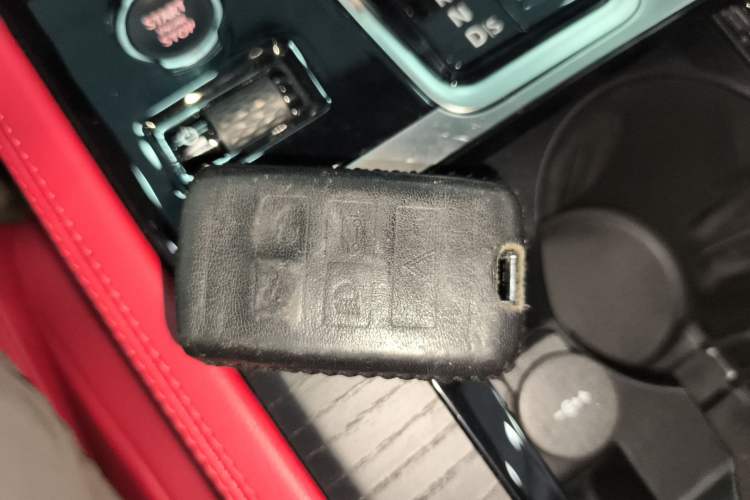 Used Jaguar XFL 2023 XFL 2.0T P250 Two-Wheel-Drive Elite Sport Edition
