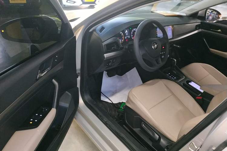 Used Volkswagen Lavida 2018 1.5L Automatic Fashion Edition China V Standard
