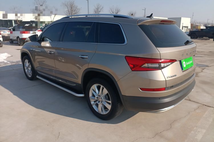 Used Skoda Kodiaq 2021 TSI330 5-Seater Two-Wheel-Drive Luxury Plus Edition
