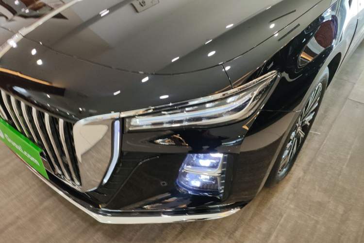 Used Hongqi H5 2024 2.0T Automatic Smart Connect Flagship Edition
