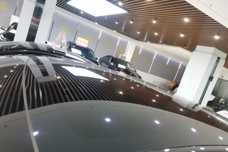 Used Tesla Model Y 2022 Long-Range All-Wheel-Drive Version