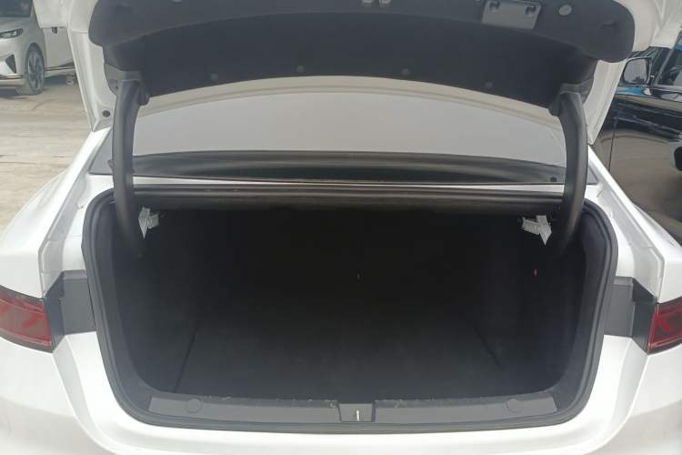 Used BYD Qin PLUS 2024 Honor Edition EV 510KM Leading Model