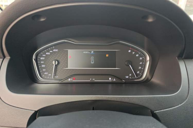 Used SAIC MAXUS G20 2023 ES 2.0T Gasoline Automatic Value Edition
