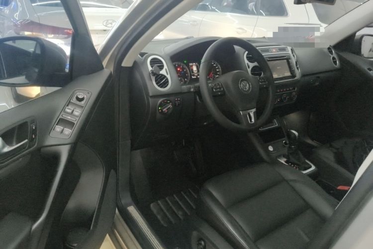 Used Volkswagen Tiguan 2015 1.8TSI Automatic Two-Wheel Drive Luxury Model
