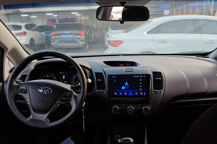 Used Kia K3 2016 1.6L Automatic GL
