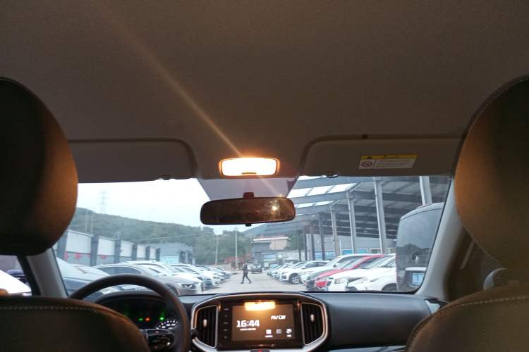 Used Kia Stonic 2021 1.4L CVT Fun Edition
