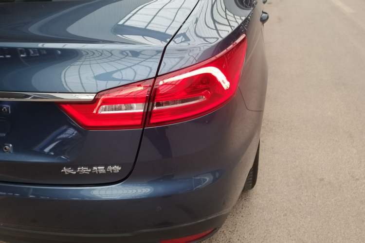 Used Ford Escort 2019 Revised Version 1.5L Automatic Enjoyment Type China VI Standard
