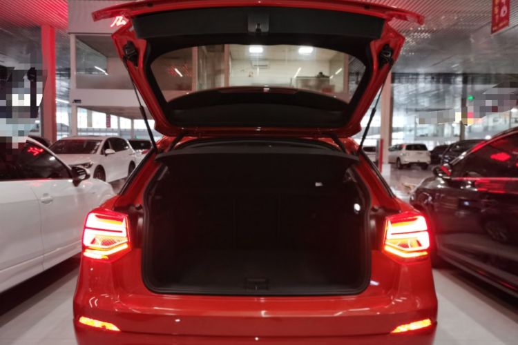 Used Audi Q2L 2018 35 TFSI Fashionable & Elegant Version China VI Emission Standard
