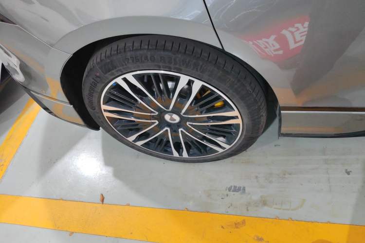 Used Denza Z9GT 2024 1100 Four-Wheel Drive Ultra Version
