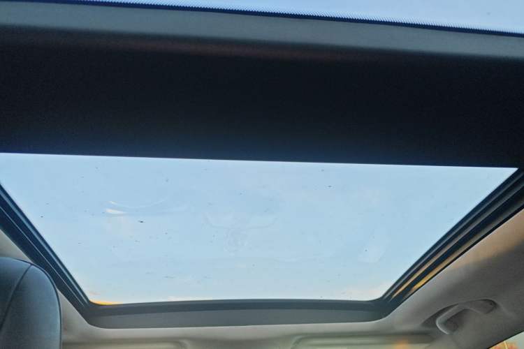 Used  Renegade 2017 180T Automatic Smart Version
