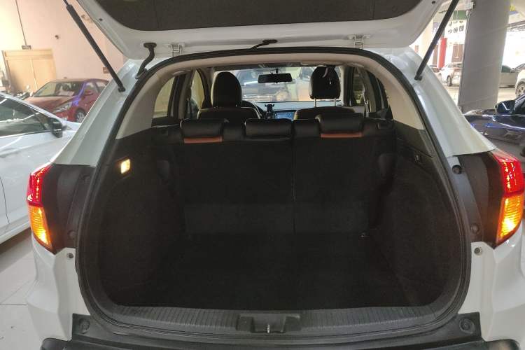 Used Honda Vezel 2017 1.5L CVT 2WD Comfort Model