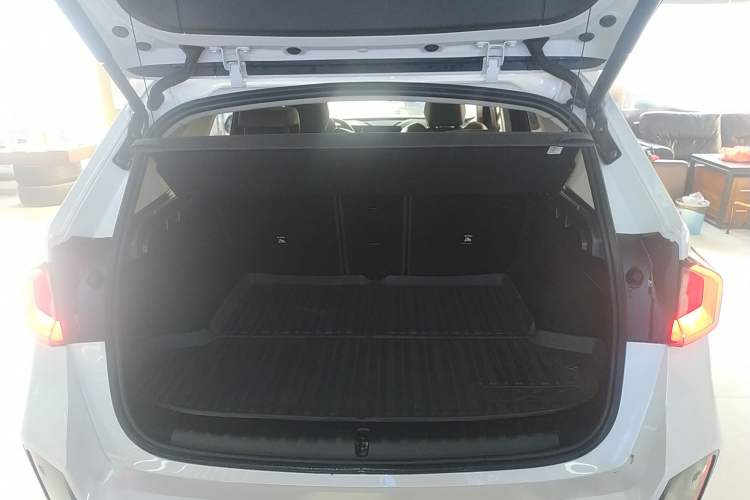 Used BMW iX1 2023 eDrive25L M Sport Package
