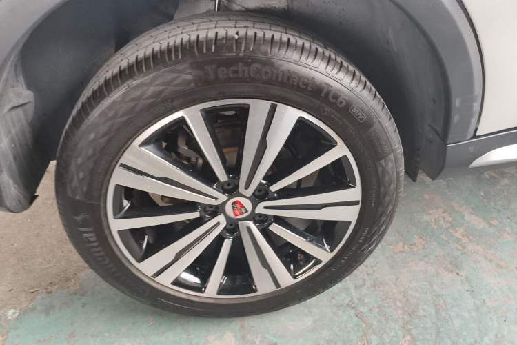 Used Roewe RX5 New Energy 2017 eRX5 50T Hybrid Connected Prestige Flagship Edition
