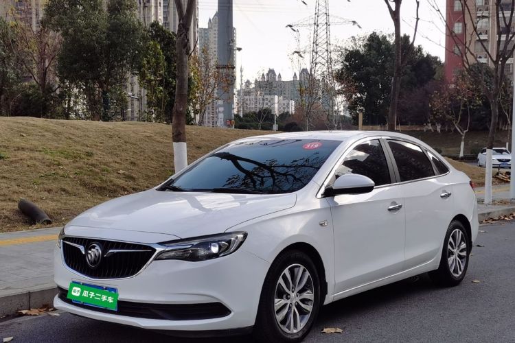 Used Buick GT 2018 18T Automatic Elite Model
