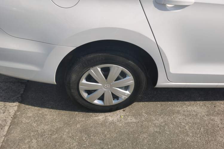 Used Volkswagen Jetta 2015 Value Edition 1.6L Automatic Fashion Version