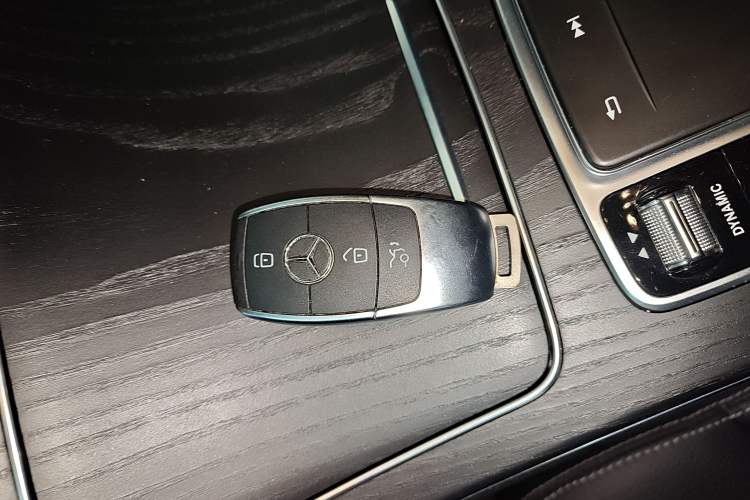 Used Mercedes-Benz C-Class 2021 C 200 L Fashion Edition Sport Version
