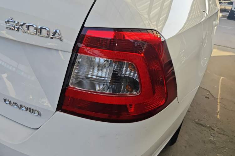 Used Skoda Rapid 2016 1.6L Automatic Chuanxing Edition