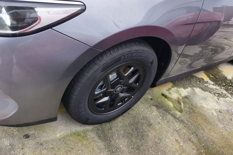 Used BYD Qin PLUS 2025 DM-i Smart Drive 55KM Leading Model
