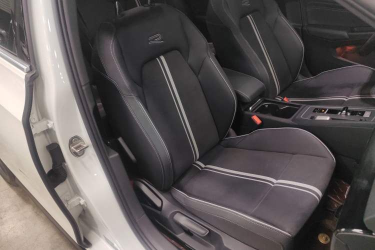 Used Volkswagen Golf 2021 280TSI DSG R-Line
