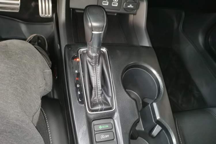 Used Honda Civic 2022 240TURBO CVT Dynamic Edition
