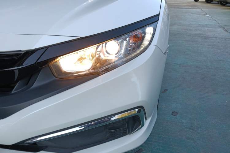 Used Honda Civic 2019 180TURBO CVT Shangyue Edition China VI Emission Standard
