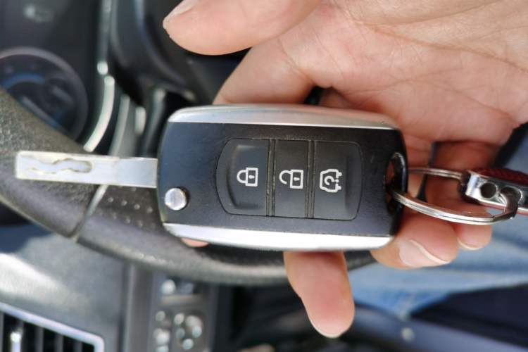 Used Dongfeng Fengon S560 2018 1.8L Manual Urban Model 7 Seats