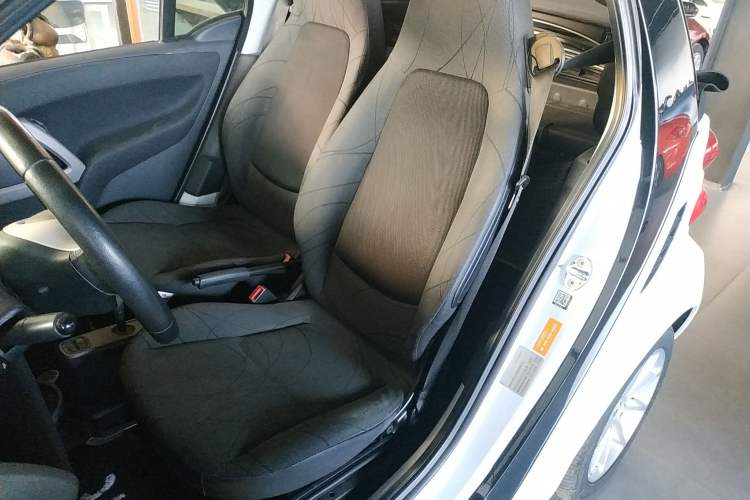 Used  fortwo 2012 1.0 MHD Convertible Passion Edition
