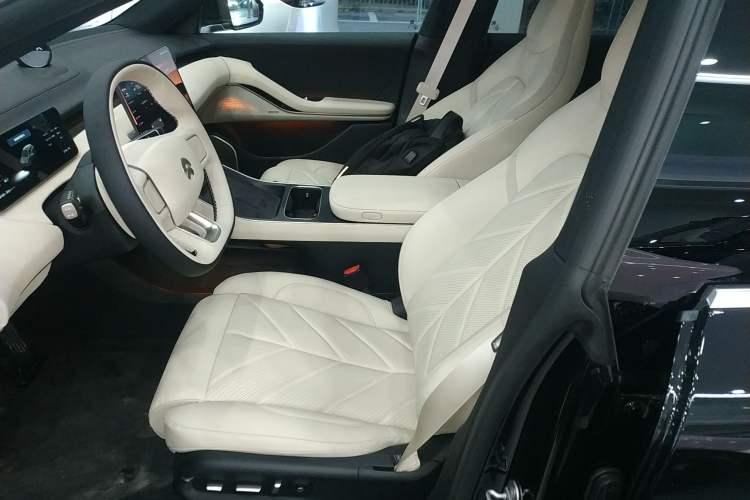 Used Nio ET5T 2025 75 kWh Touring
